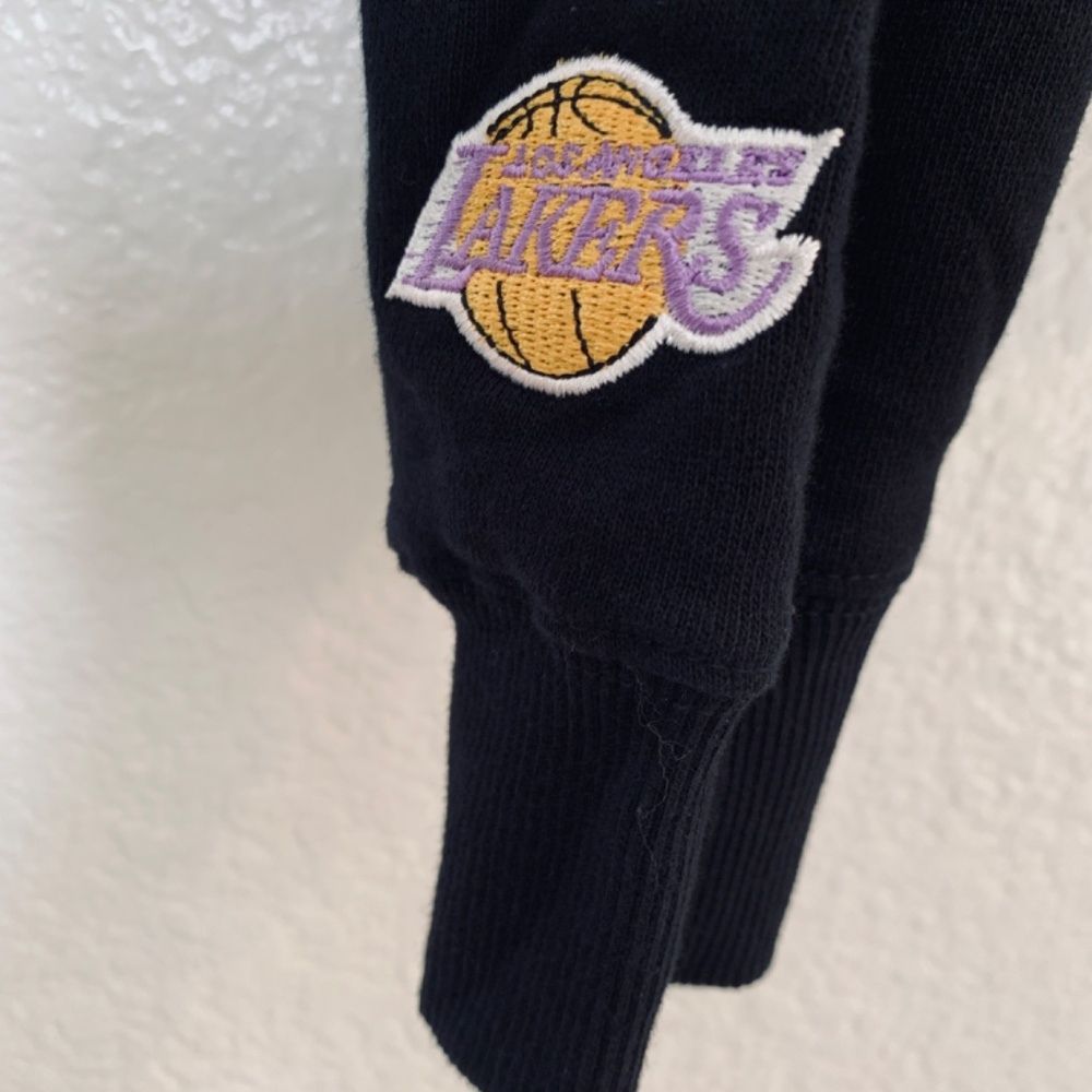 NBA Los Angeles Lakers Mitchell & Ness Women's Crop Top Small Hoodie Black - Picture 11 of 15